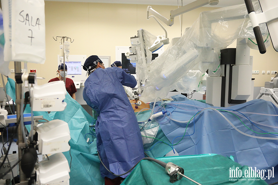 Zabieg z zakresu urologii, z wykorzystaniem robota, fot. 19