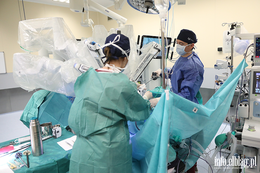 Zabieg z zakresu urologii, z wykorzystaniem robota, fot. 28