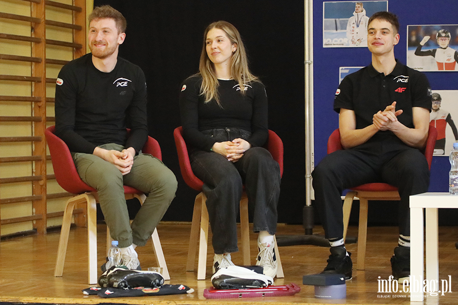 Spotkanie z uczestnikami Igrzysk Olimpijskich w Mediolanie w �y�wiarstwie szybkim i Short Tracku, fot. 5