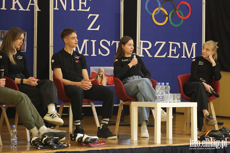 Spotkanie z uczestnikami Igrzysk Olimpijskich w Mediolanie w �y�wiarstwie szybkim i Short Tracku, fot. 11