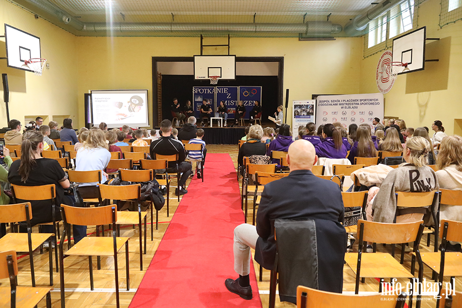 Spotkanie z uczestnikami Igrzysk Olimpijskich w Mediolanie w �y�wiarstwie szybkim i Short Tracku, fot. 16