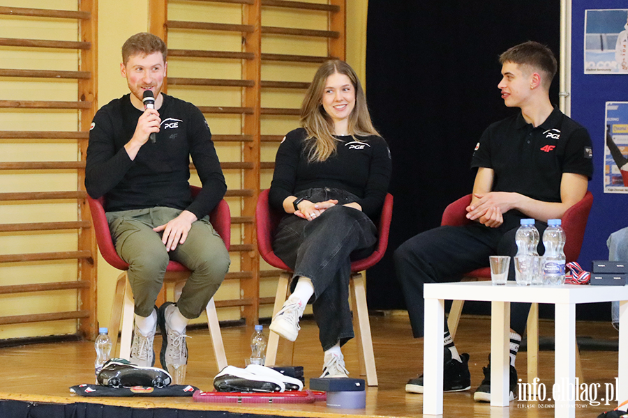 Spotkanie z uczestnikami Igrzysk Olimpijskich w Mediolanie w �y�wiarstwie szybkim i Short Tracku, fot. 17