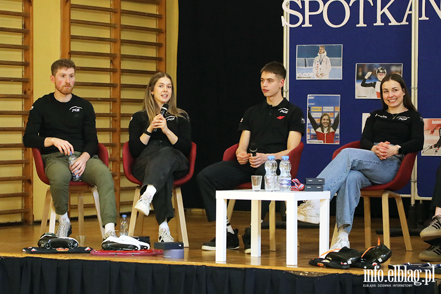 Spotkanie z uczestnikami Igrzysk Olimpijskich w Mediolanie w �y�wiarstwie szybkim i Short Tracku, fot. 18