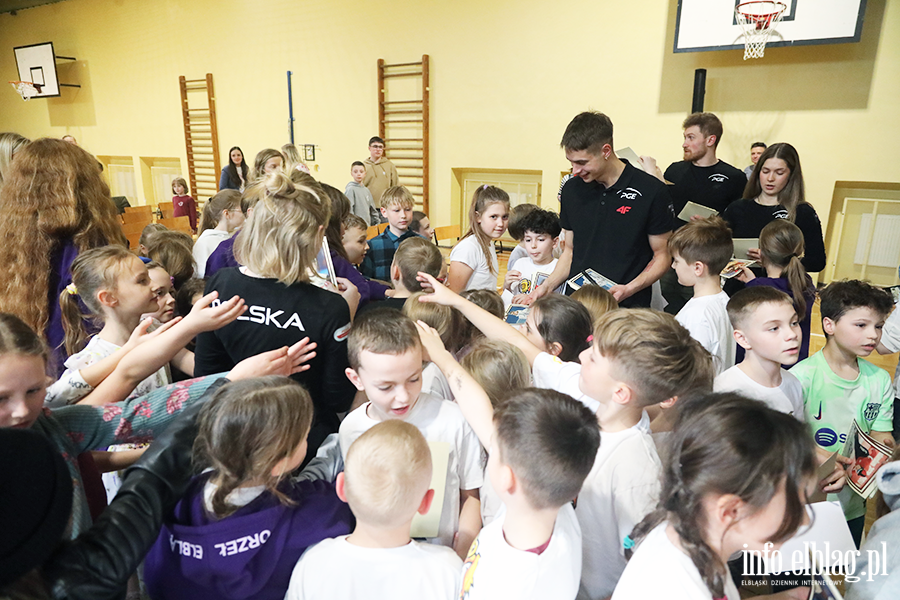 Spotkanie z uczestnikami Igrzysk Olimpijskich w Mediolanie w �y�wiarstwie szybkim i Short Tracku, fot. 49