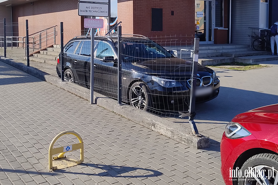 Mistrzowie Parkowania w Elbl�gu (cz�� 459), fot. 6