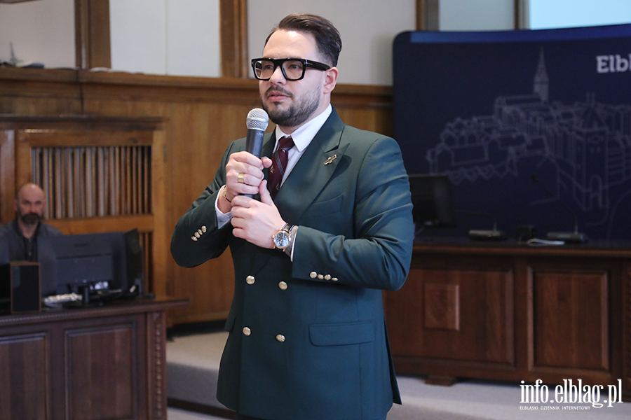 Wr�czenia stypendi�w dla uczni�w szk� podstawowych , fot. 3