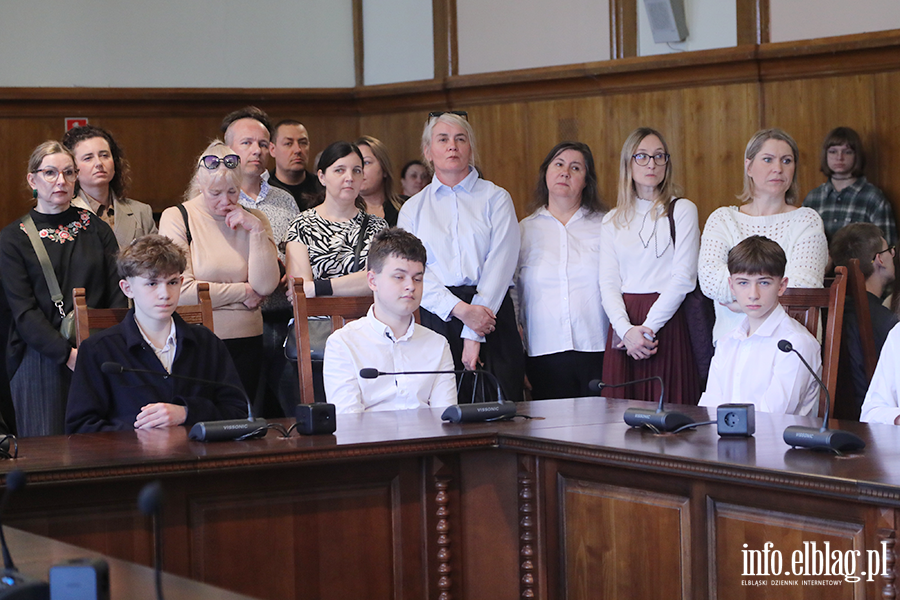 Wr�czenia stypendi�w dla uczni�w szk� podstawowych , fot. 4