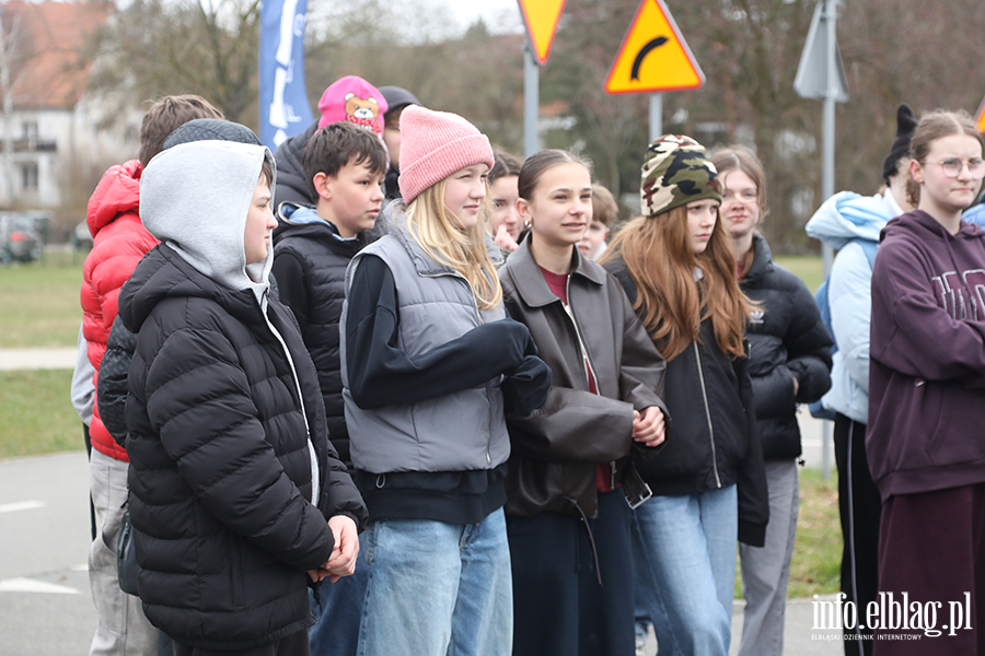 Akcja informacyjno-edukacyjna na temat bezpiecznego poruszania si� m�odzie�y w ruchu drogowym, fot. 14