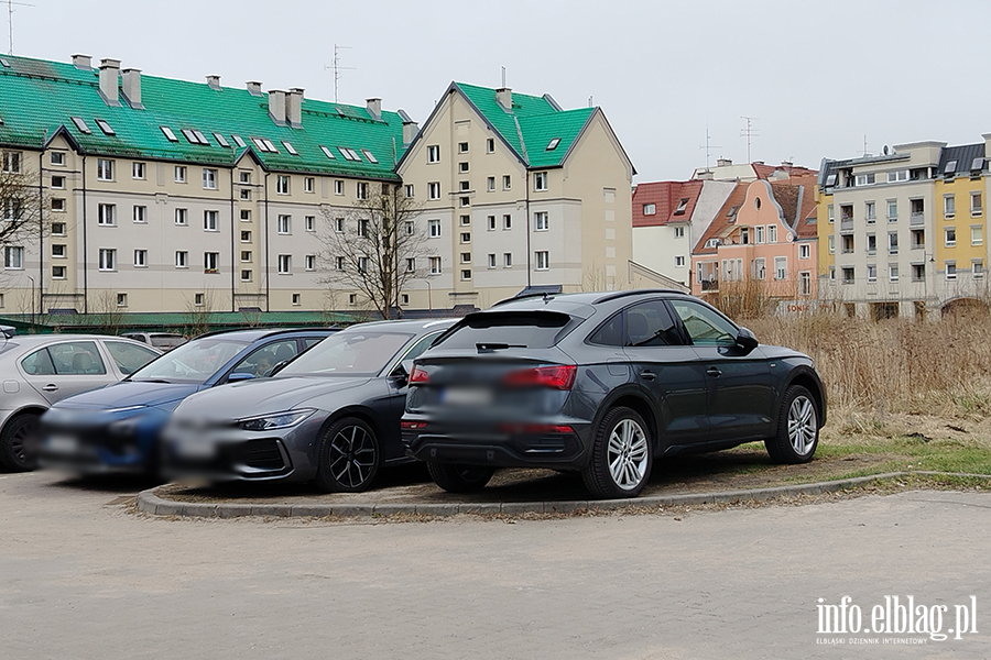 Mistrzowie Parkowania w Elbl�gu (cz�� 461), fot. 5