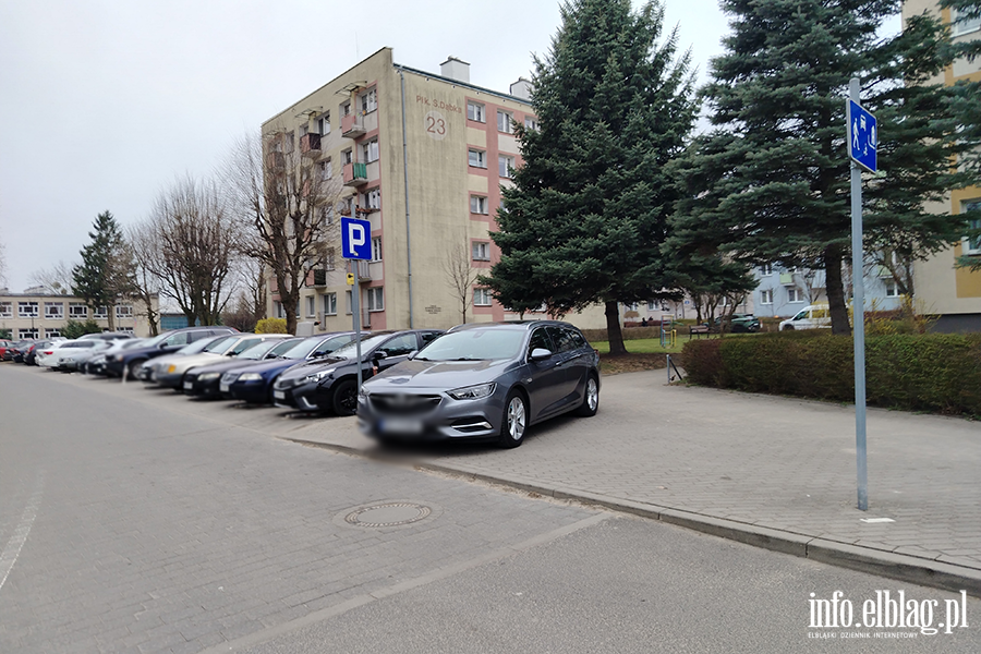 Mistrzowie Parkowania w Elbl�gu (cz�� 462), fot. 3