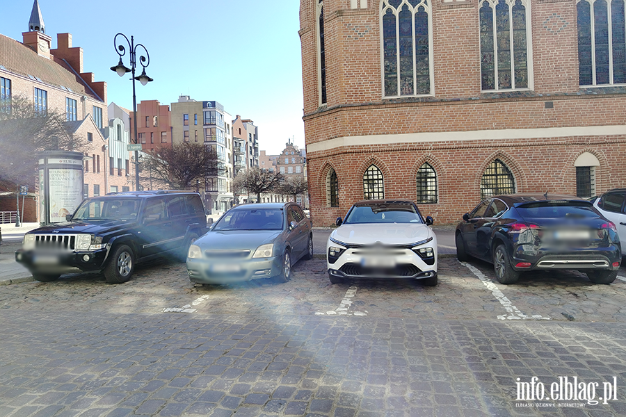 Mistrzowie Parkowania w Elbl�gu (cz�� 463), fot. 3