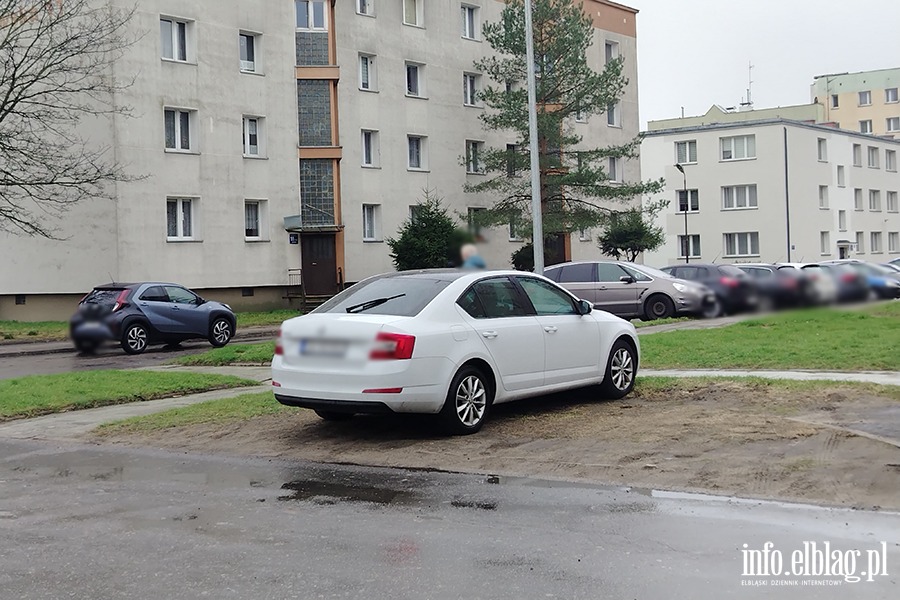 Mistrzowie Parkowania w Elbl�gu (cz�� 463), fot. 7