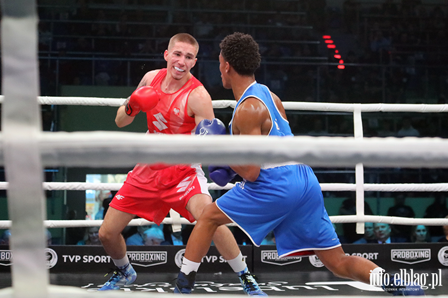 Elbl�g gospodarzem Suzuki Boxing Night, fot. 90