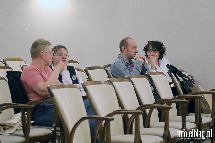 Mi�dzyszkolny Turniej Debat Oksfordzkich