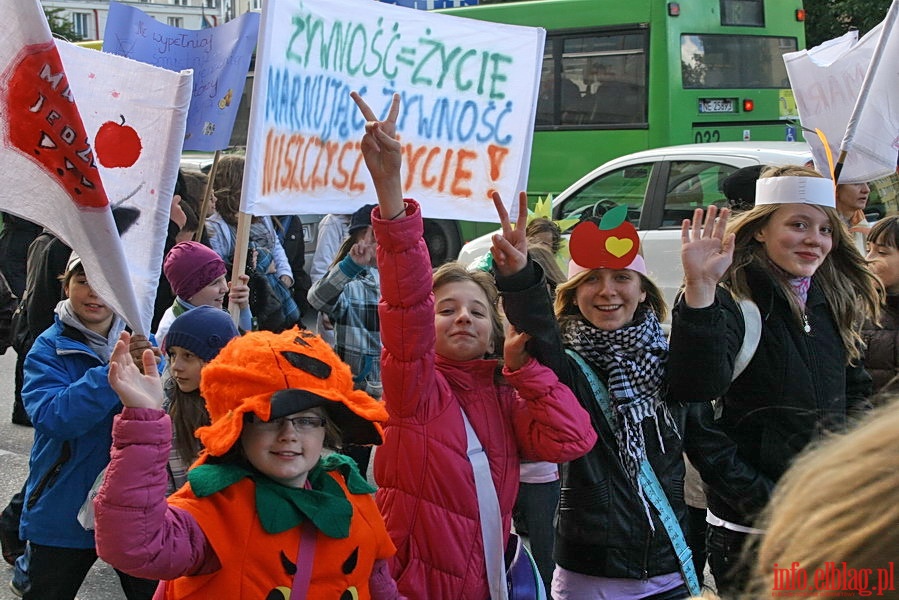 Strajk ywnoci w Elblgu - przemarsz ulicami miasta, fot. 9