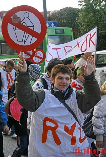 Strajk ywnoci w Elblgu - przemarsz ulicami miasta, fot. 10