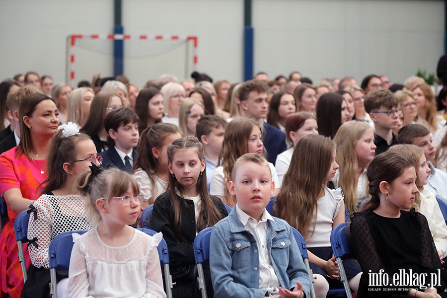 65-lecie szko�y podstawowej nr 18 im. Boles�awa Chrobrego w Elbl�gu, fot. 7