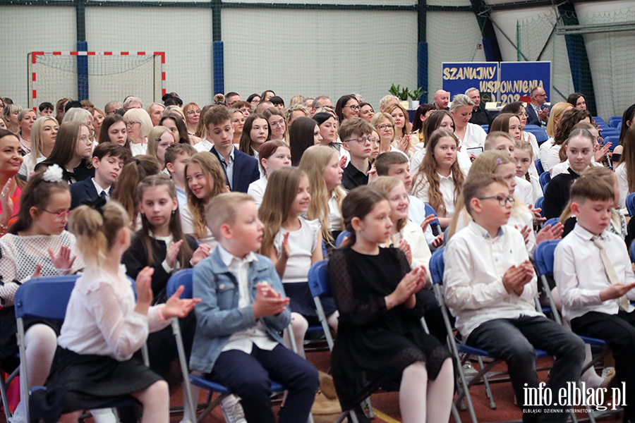 65-lecie szko�y podstawowej nr 18 im. Boles�awa Chrobrego w Elbl�gu, fot. 8