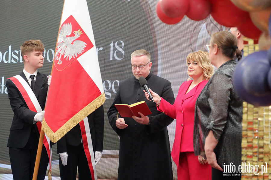 65-lecie szko�y podstawowej nr 18 im. Boles�awa Chrobrego w Elbl�gu, fot. 14