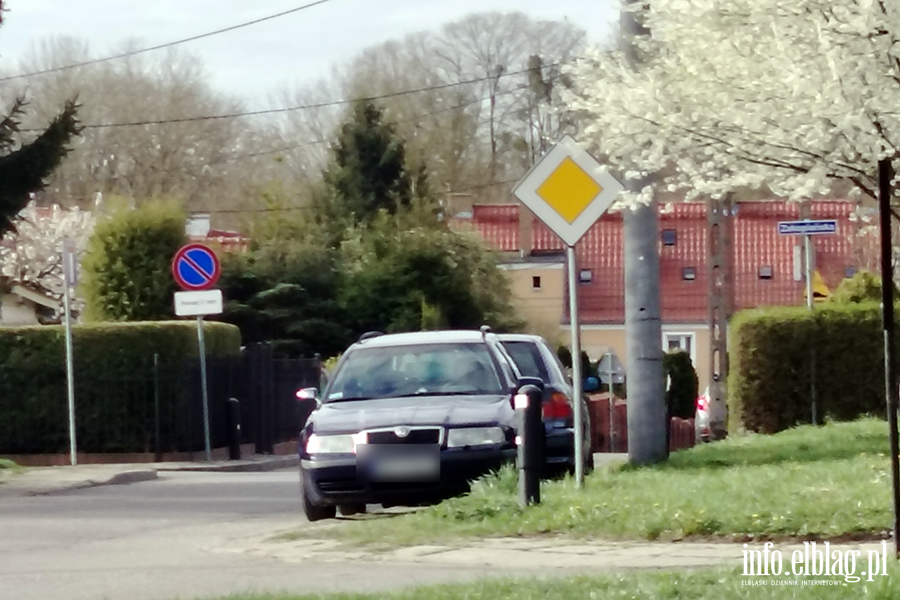 Mistrzowie Parkowania w Elbl�gu (cz�� 466), fot. 3