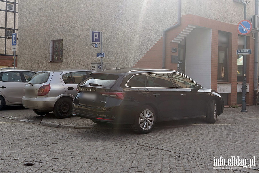 Mistrzowie Parkowania w Elbl�gu (cz�� 466), fot. 7