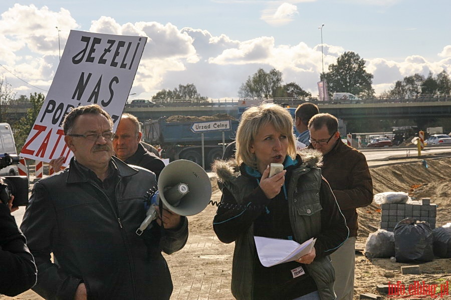Protest mieszkańców w związku z paraliżem komunikacyjym na ul. Warszawskiej, fot. 3