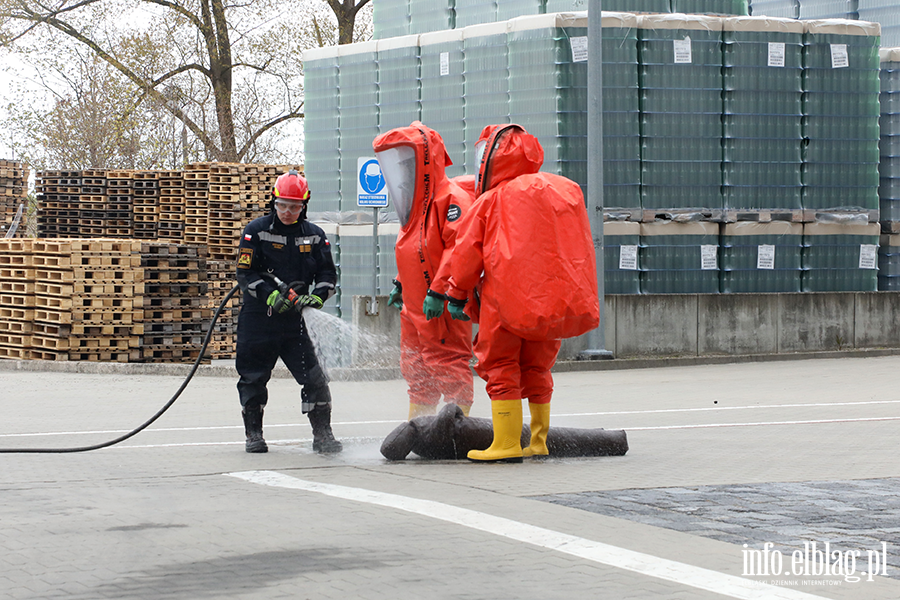 �wiczenia z zakresu ochrony ludno�ci i obrony cywilnej z udzia�em rzeczywistych si� i �rodk�w, fot. 71
