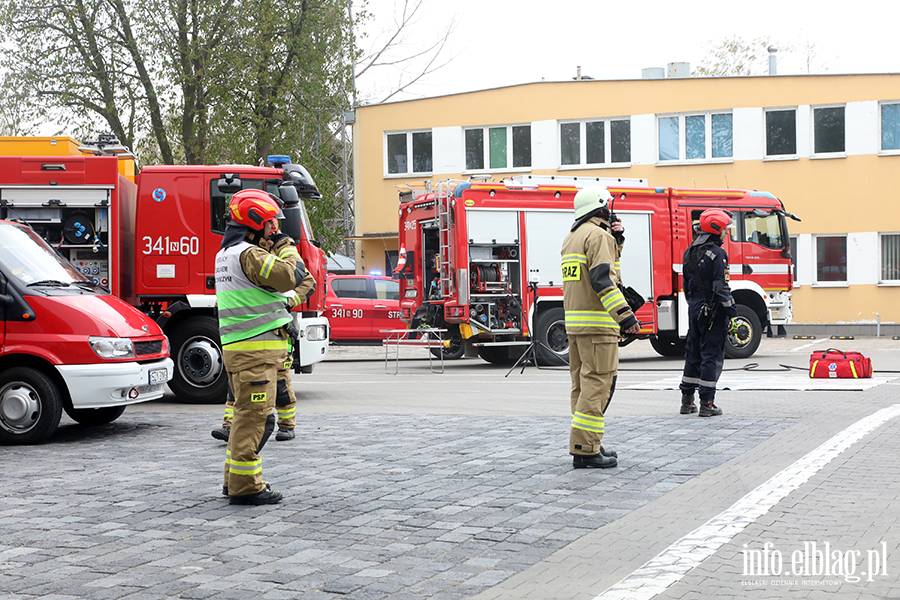 �wiczenia z zakresu ochrony ludno�ci i obrony cywilnej z udzia�em rzeczywistych si� i �rodk�w, fot. 72