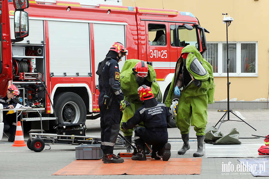 �wiczenia z zakresu ochrony ludno�ci i obrony cywilnej z udzia�em rzeczywistych si� i �rodk�w, fot. 87