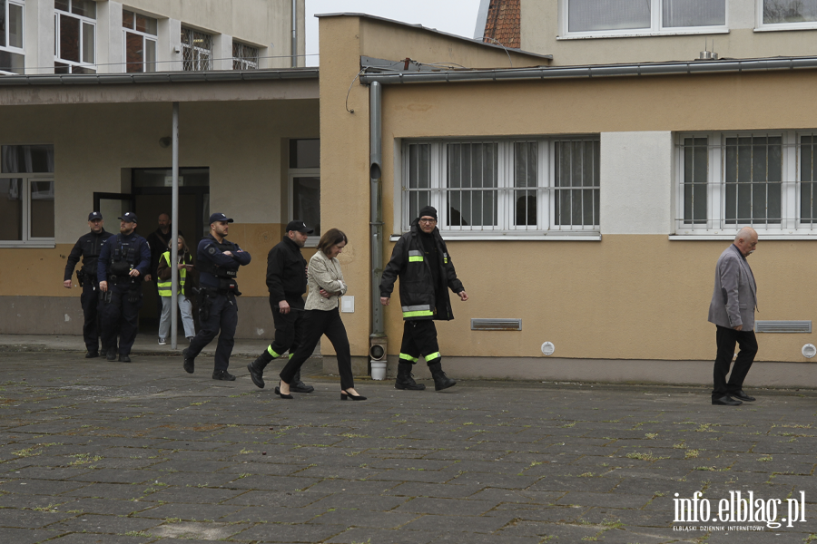 �wiczenia z zakresu ochrony ludno�ci i obrony cywilnej z udzia�em rzeczywistych si� i �rodk�w, fot. 97