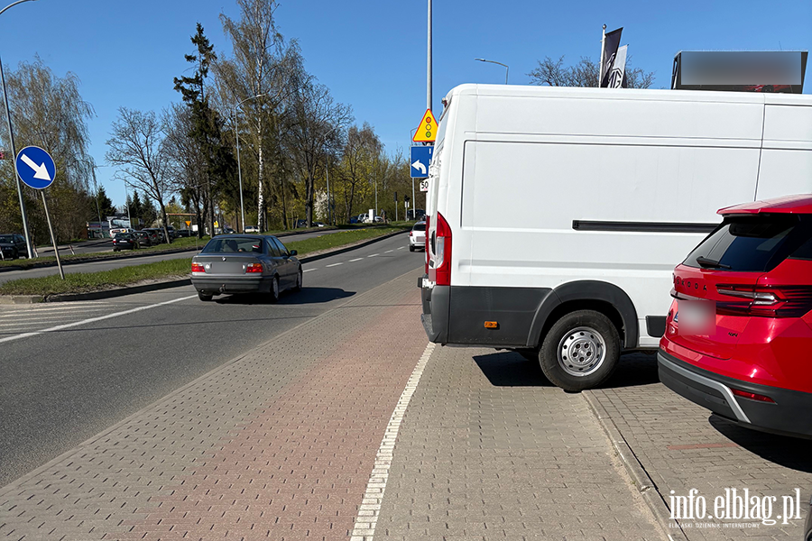 Mistrzowie Parkowania w Elbl�gu (cz�� 467), fot. 3