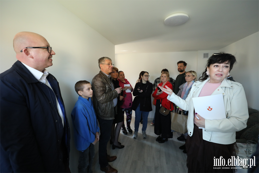 Nowy dom dla pani Justyny i dzieci. Wsp�lna akcja odmieni�a �ycie rodziny (zdj�cia!), fot. 13