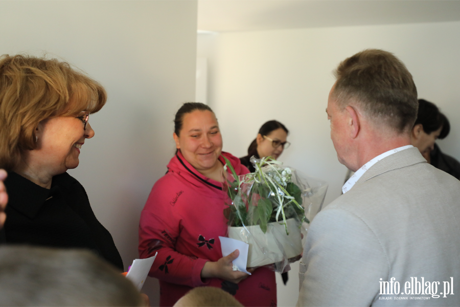 Nowy dom dla pani Justyny i dzieci. Wsp�lna akcja odmieni�a �ycie rodziny (zdj�cia!), fot. 15