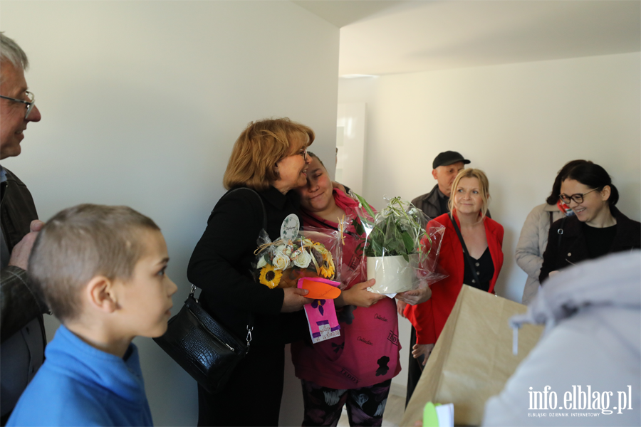 Nowy dom dla pani Justyny i dzieci. Wsp�lna akcja odmieni�a �ycie rodziny (zdj�cia!), fot. 16