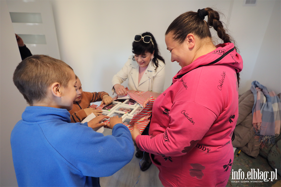 Nowy dom dla pani Justyny i dzieci. Wsp�lna akcja odmieni�a �ycie rodziny (zdj�cia!), fot. 20