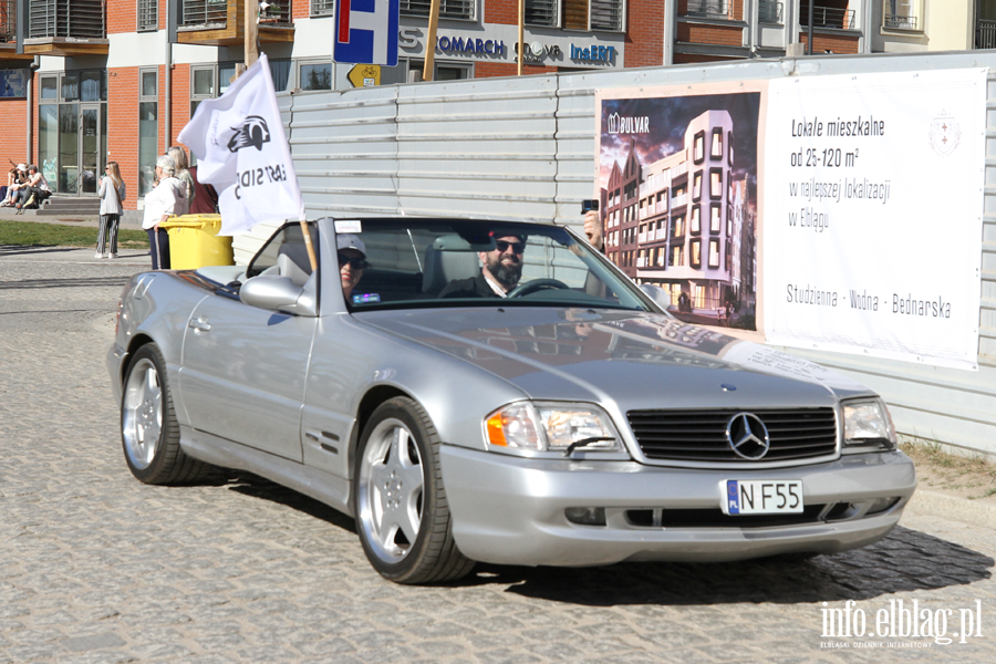 Kabriolety z ca�ej Polski zjecha�y do Elbl�ga (zobacz zdj�cia!), fot. 26