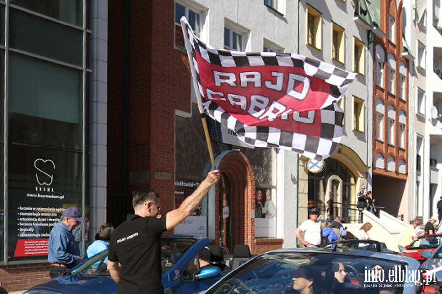 Kabriolety z ca�ej Polski zjecha�y do Elbl�ga (zobacz zdj�cia!), fot. 56