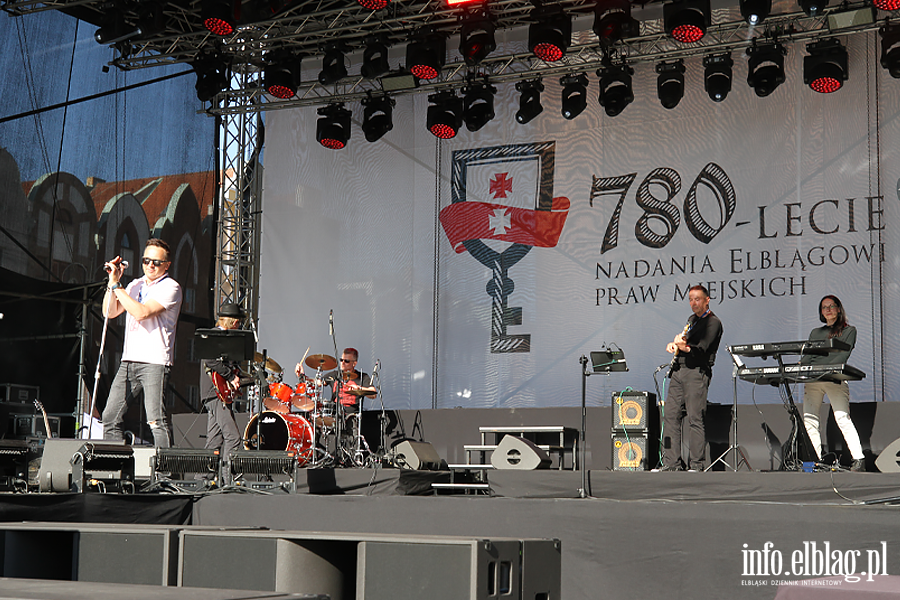 Muzyczna maj�wka. Koncert zespo�u Coctail (zdj�cia), fot. 7