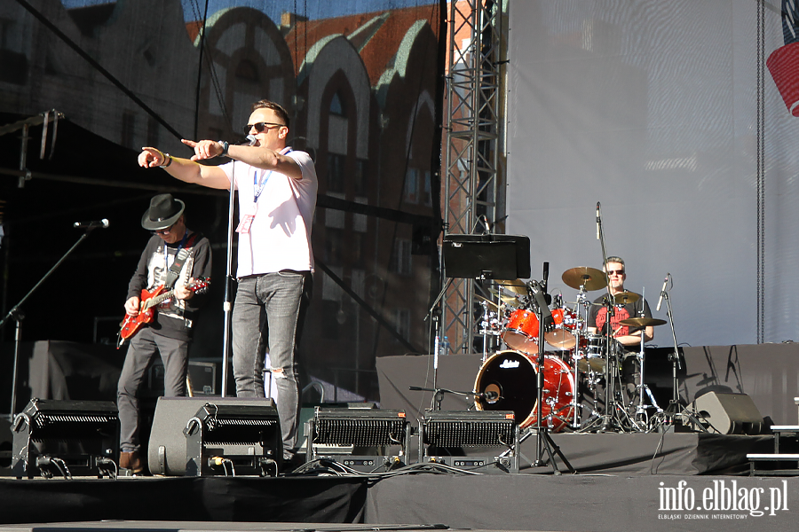 Muzyczna maj�wka. Koncert zespo�u Coctail (zdj�cia), fot. 8