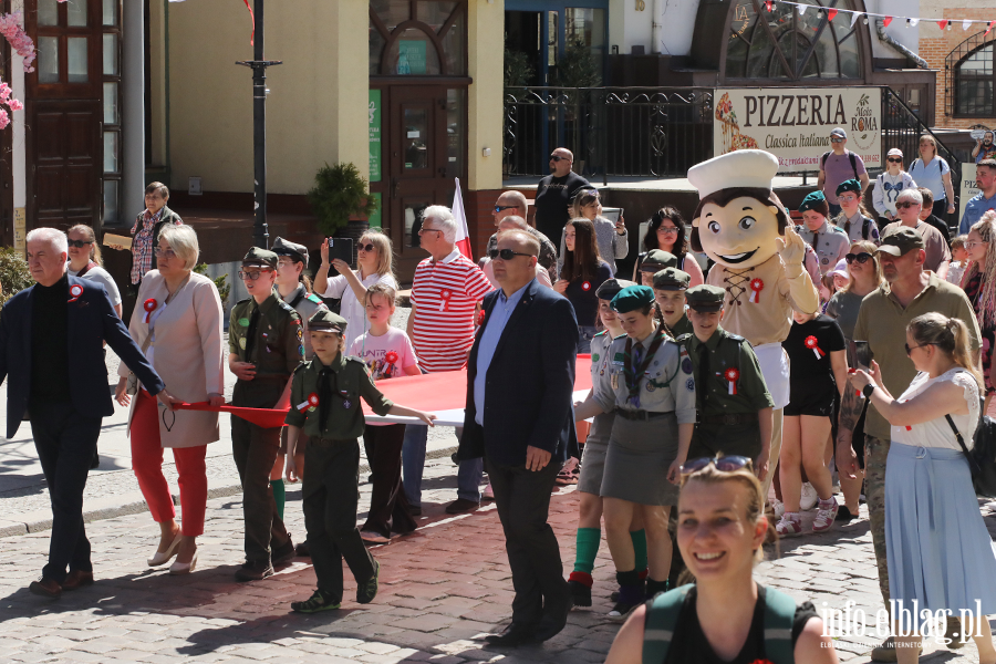 Tak Elbl�g �wi�towa� Dzie� Flagi. Zobacz przemarsz z bia�o-czerwon�, fot. 52