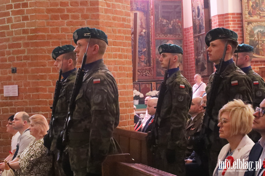 Patriotyczne obchody 3 maja w Elbl�gu. Msza �wi�ta w katedrze, fot. 24