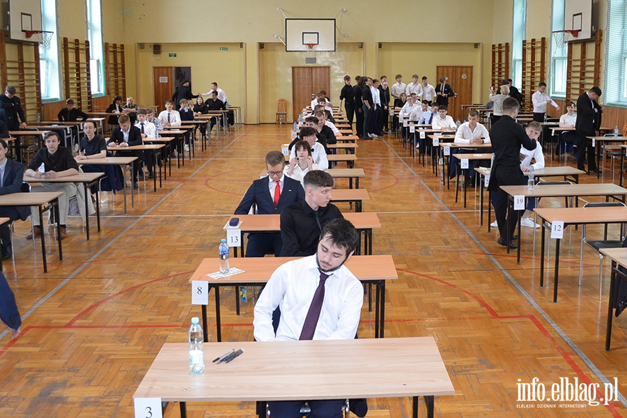 W Elbl�gu ok. 1300 os�b rozpocz�o maturalny maraton, fot. 5