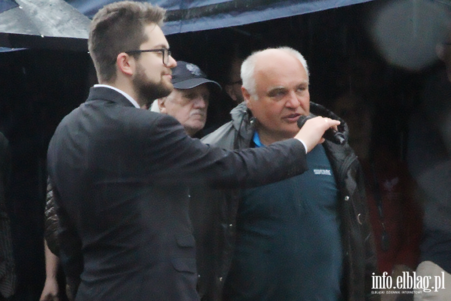 S�awomir Mentzen i Marcin Mo�d�onek przyjechali do Elbl�ga, fot. 21