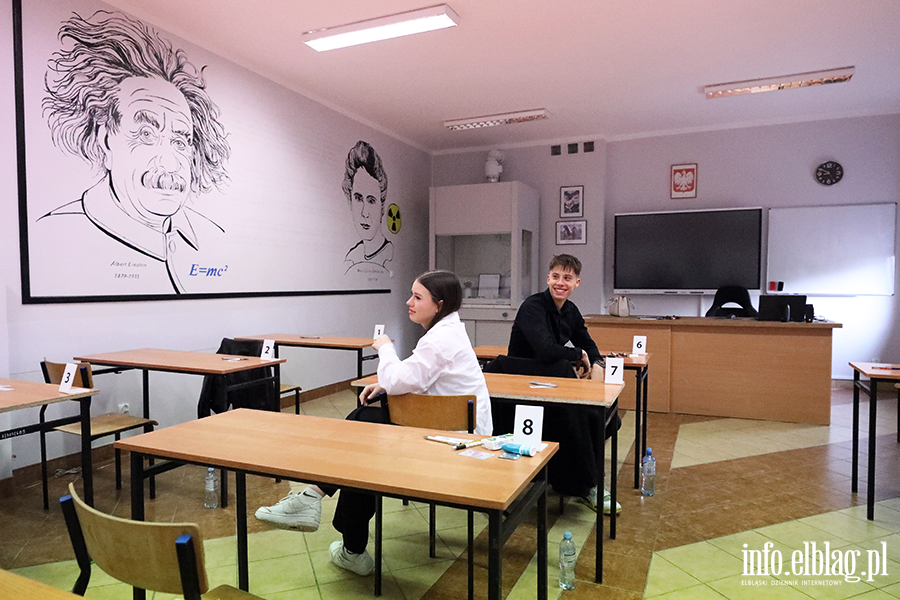 matura 4 LO -  j�zyk obcy, fot. 5