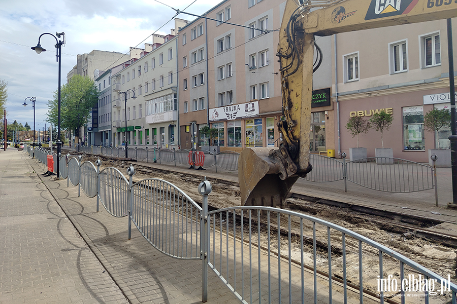 Elbl�g: Remont torowiska przy ul. 1 Maja w toku, fot. 3