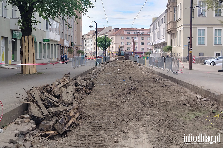 Elbl�g: Remont torowiska przy ul. 1 Maja w toku, fot. 6
