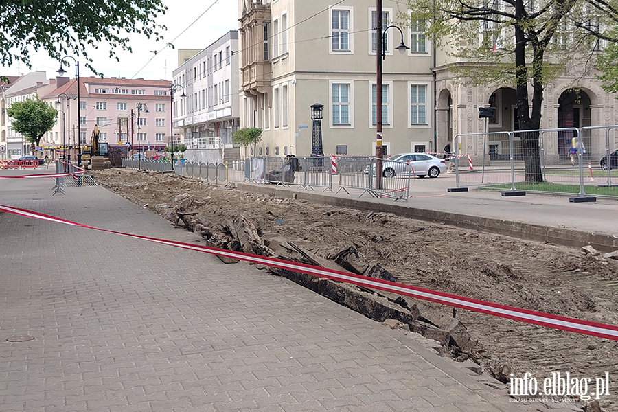 Elbl�g: Remont torowiska przy ul. 1 Maja w toku, fot. 7