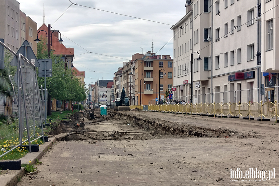 Elbl�g: Remont torowiska przy ul. 1 Maja w toku, fot. 9