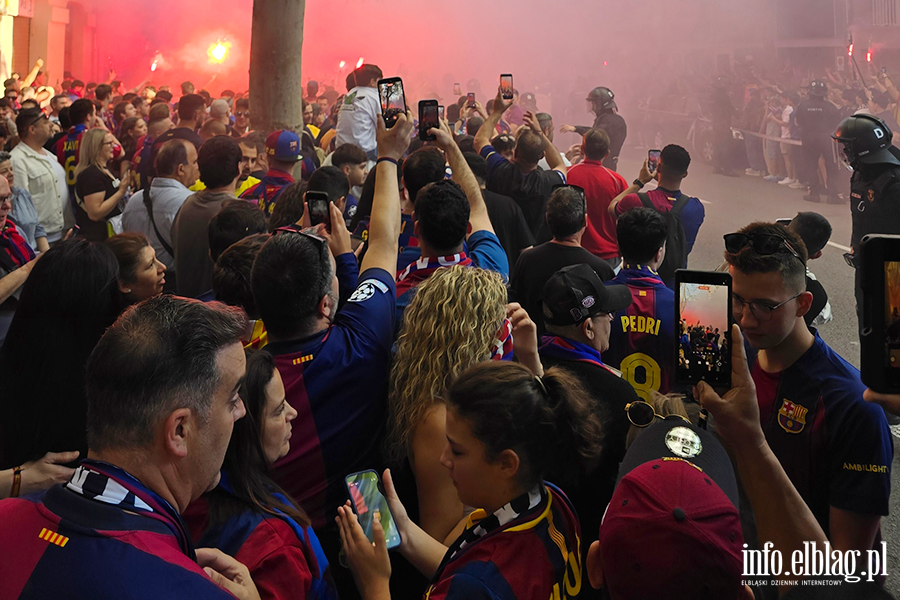 El Clasico, kt�re przesz�o do historii. Relacja prosto z Barcelony, fot. 2