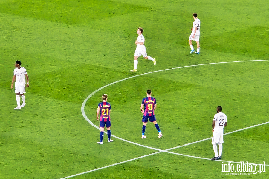 El Clasico, kt�re przesz�o do historii. Relacja prosto z Barcelony, fot. 14